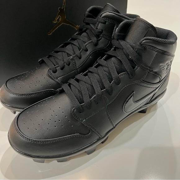 Men's Air Jordan 1 Retro MCS Black Baseball Cleats AV5354-002 Brand NEW with BOX - Picture 1 of 9